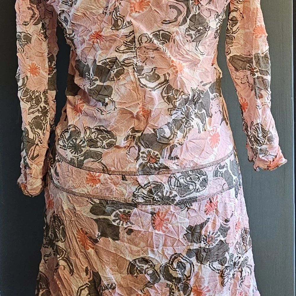 Sandwich Dress - Picture 7 of 10